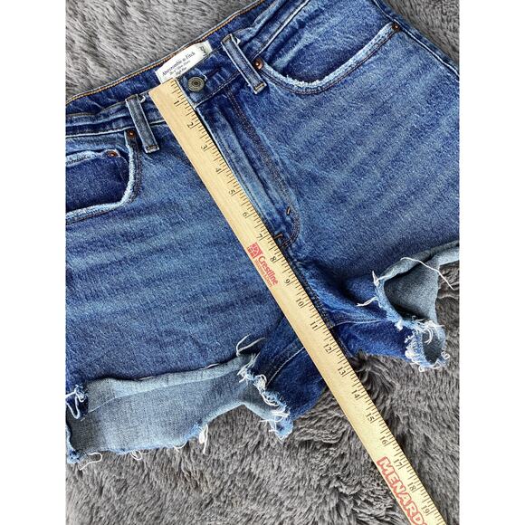 Abercrombie & Fitch Women's The 4" High Rise Curve Love Raw Hem Mom Shorts 27/4 - Picture 7 of 10
